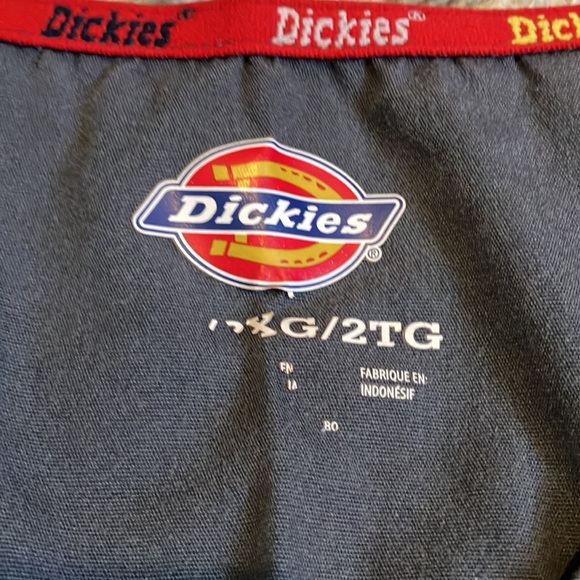 Dickies Womens Scrub Top - Picture 6 of 10